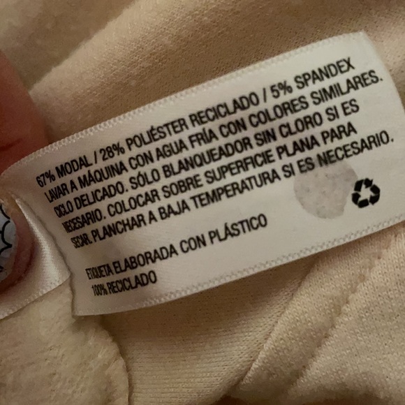 Super soft n cozy cream lightweight sweatshirt:) - Picture 3 of 3